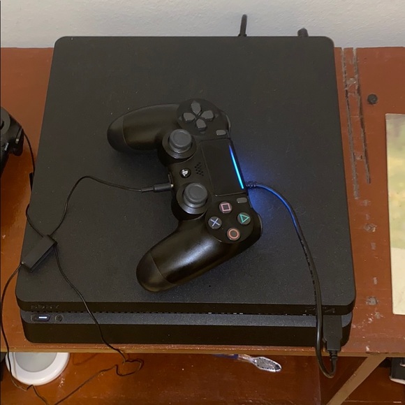 Other Used Ps4 Slim 1tb Poshmark Other Used Ps4 Slim 1tb Poshmark